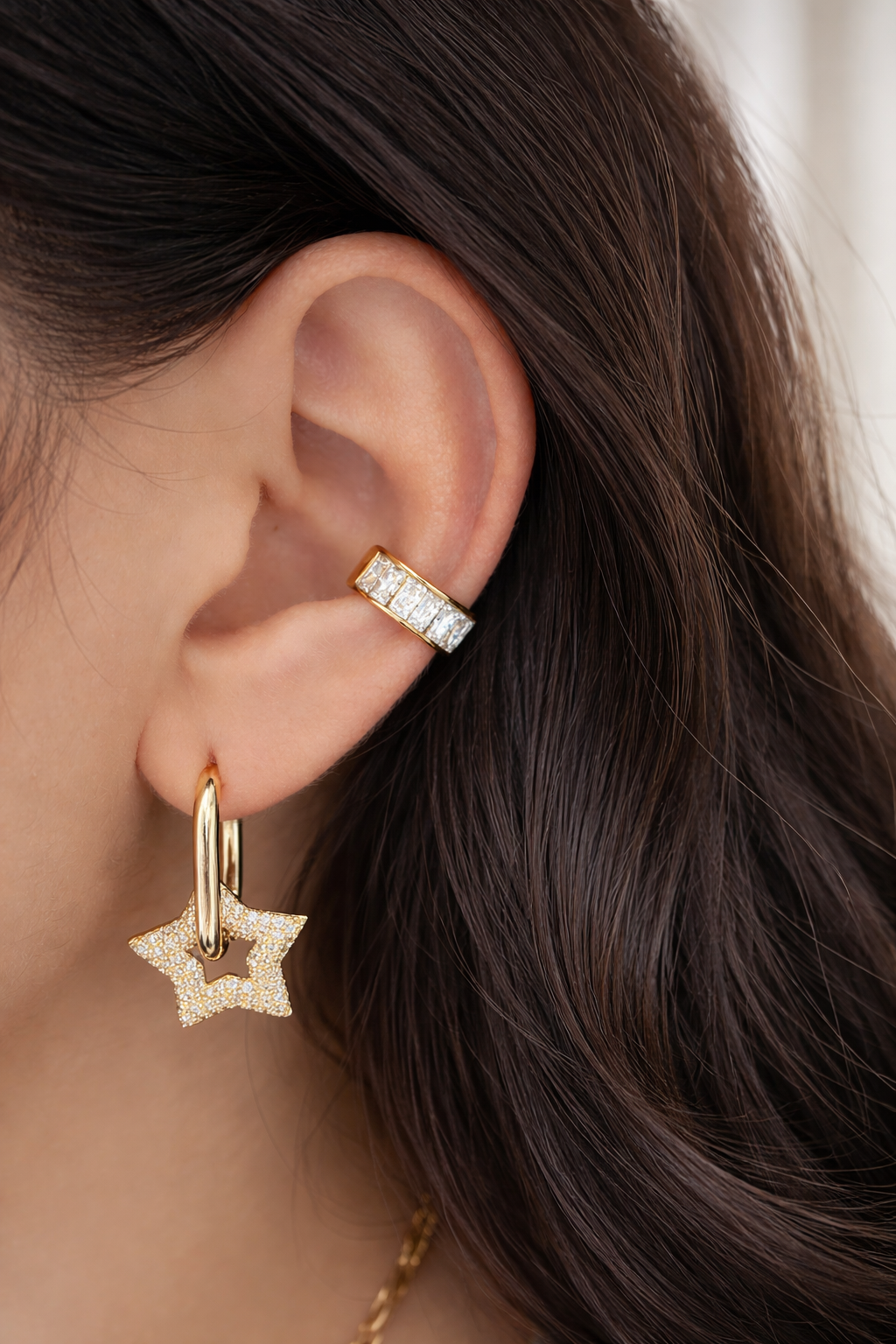 DIAMOND EAR CUFF