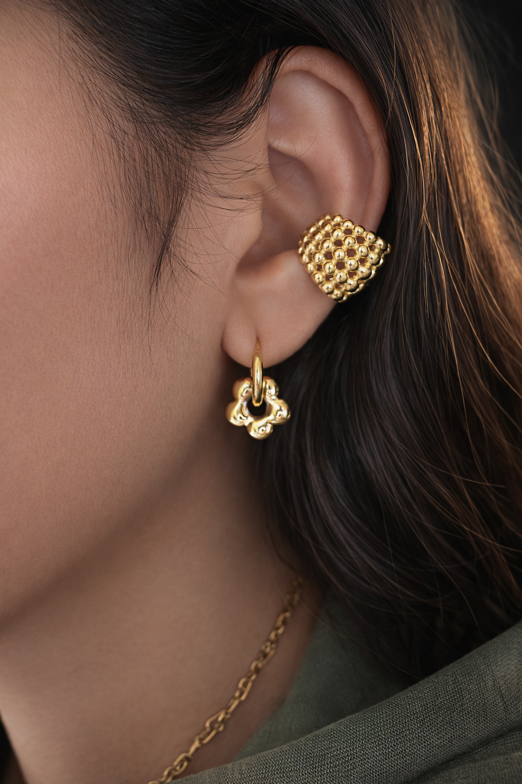 GOLD EAR CUFF