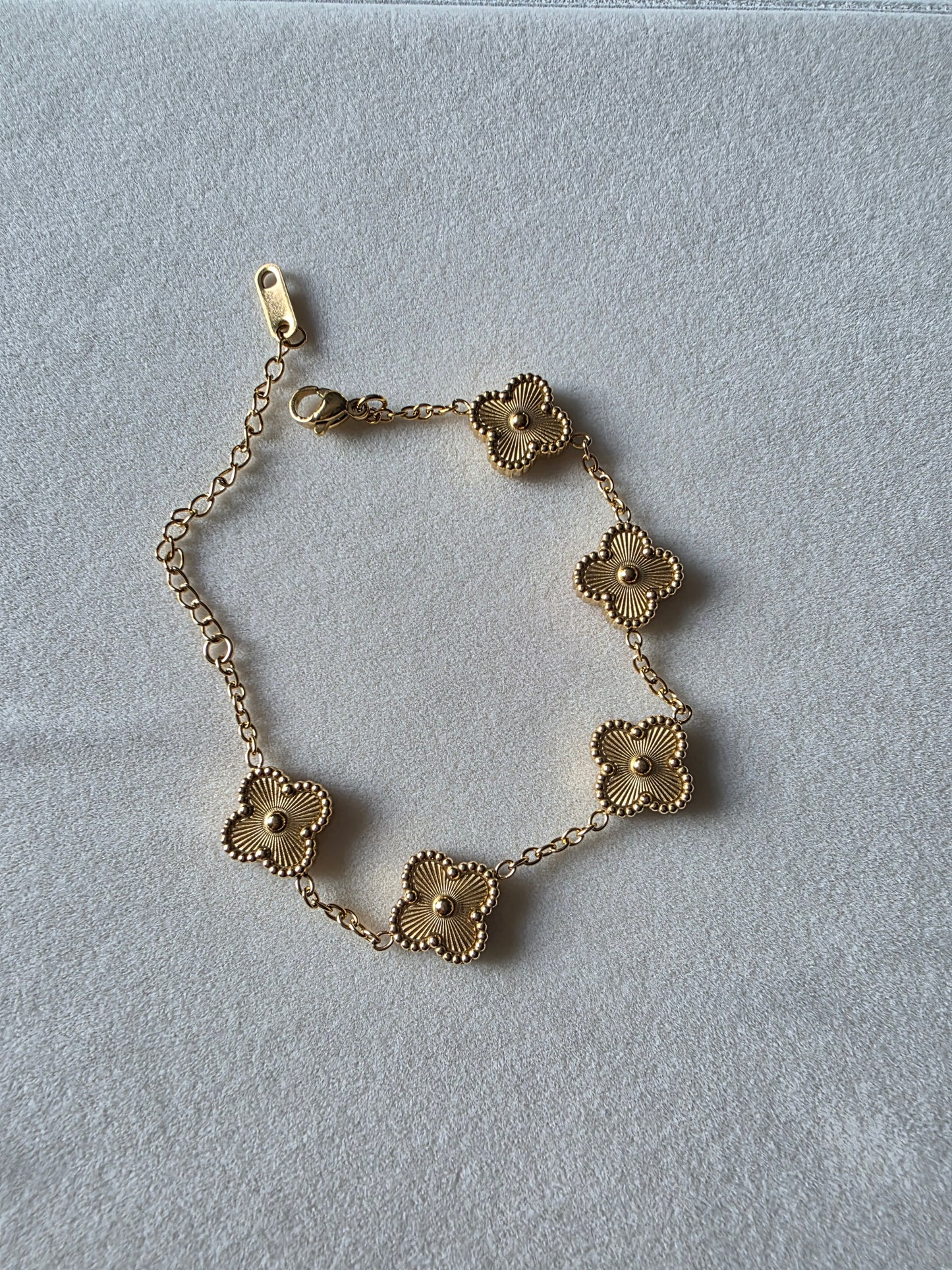 FLOWERS BRACELET