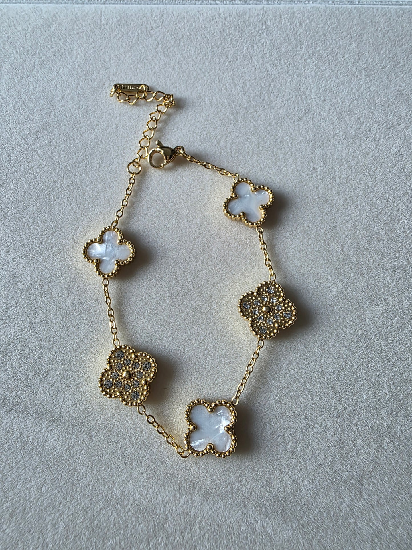 FLOWERS BRACELET